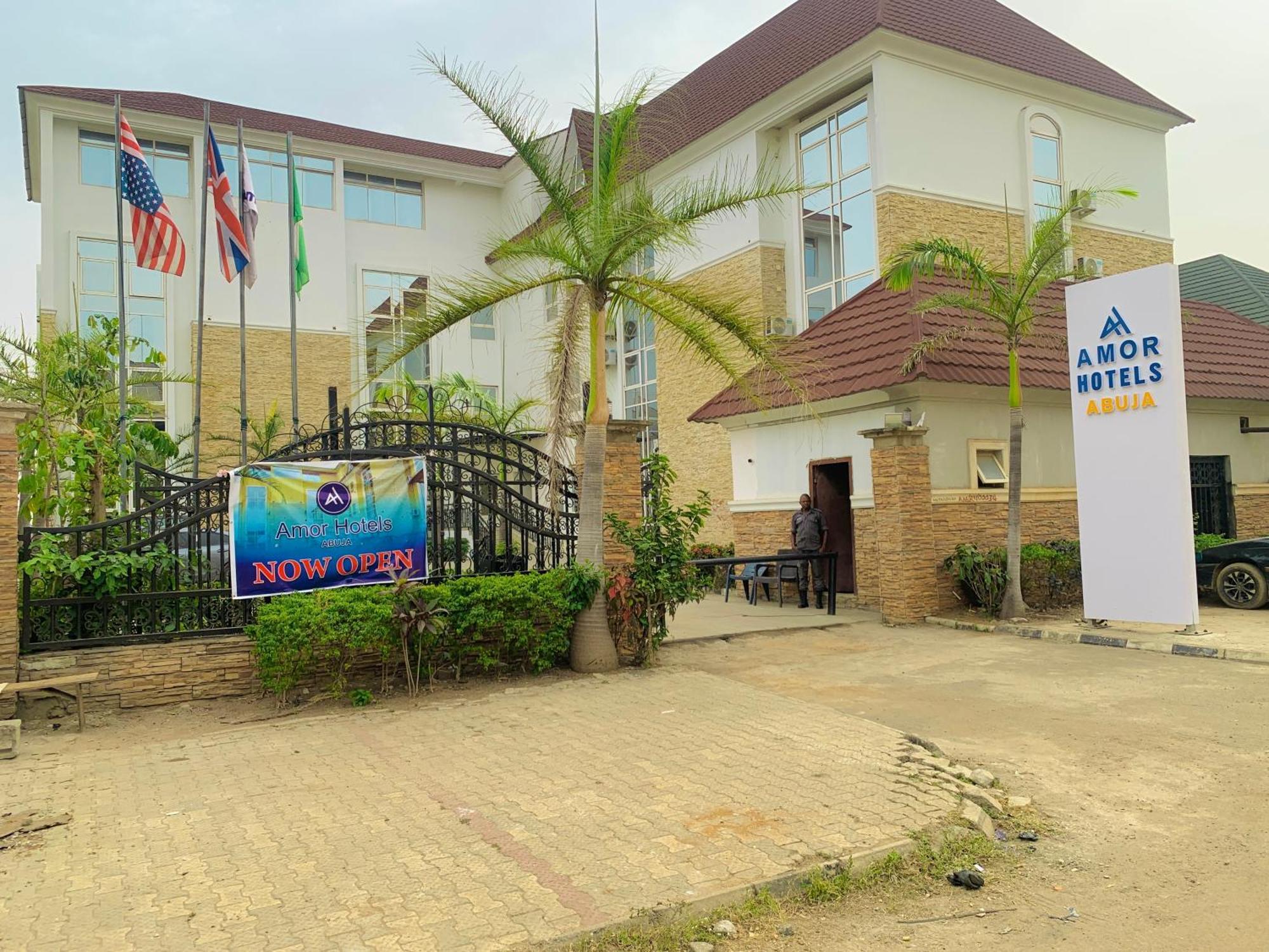 Amor Hotels Abuja Exterior photo