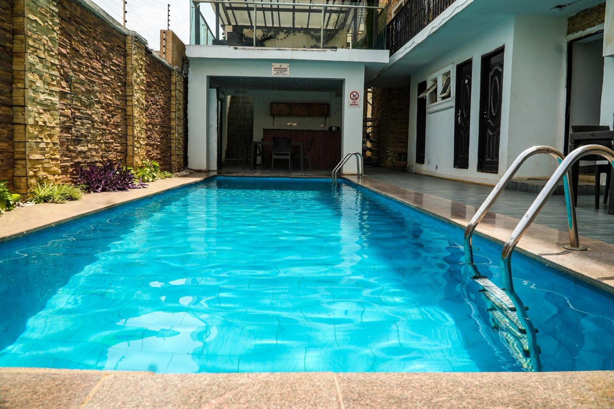 Amor Hotels Abuja Exterior photo