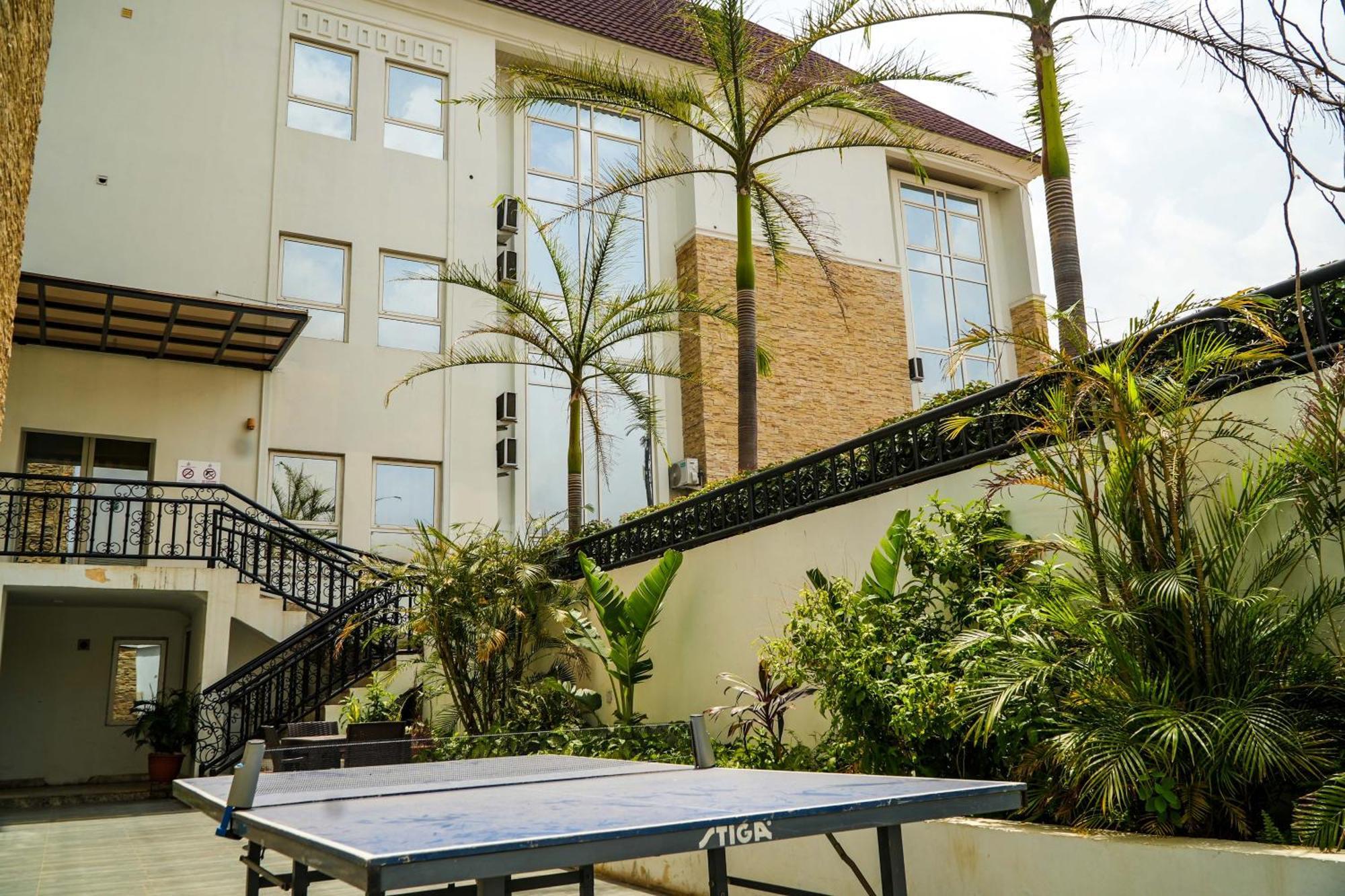 Amor Hotels Abuja Exterior photo
